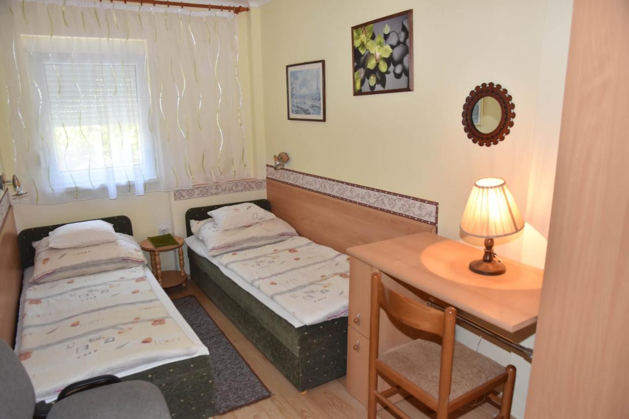 Gyenesi Virag Apartman Gyenesdiás Exteriör bild