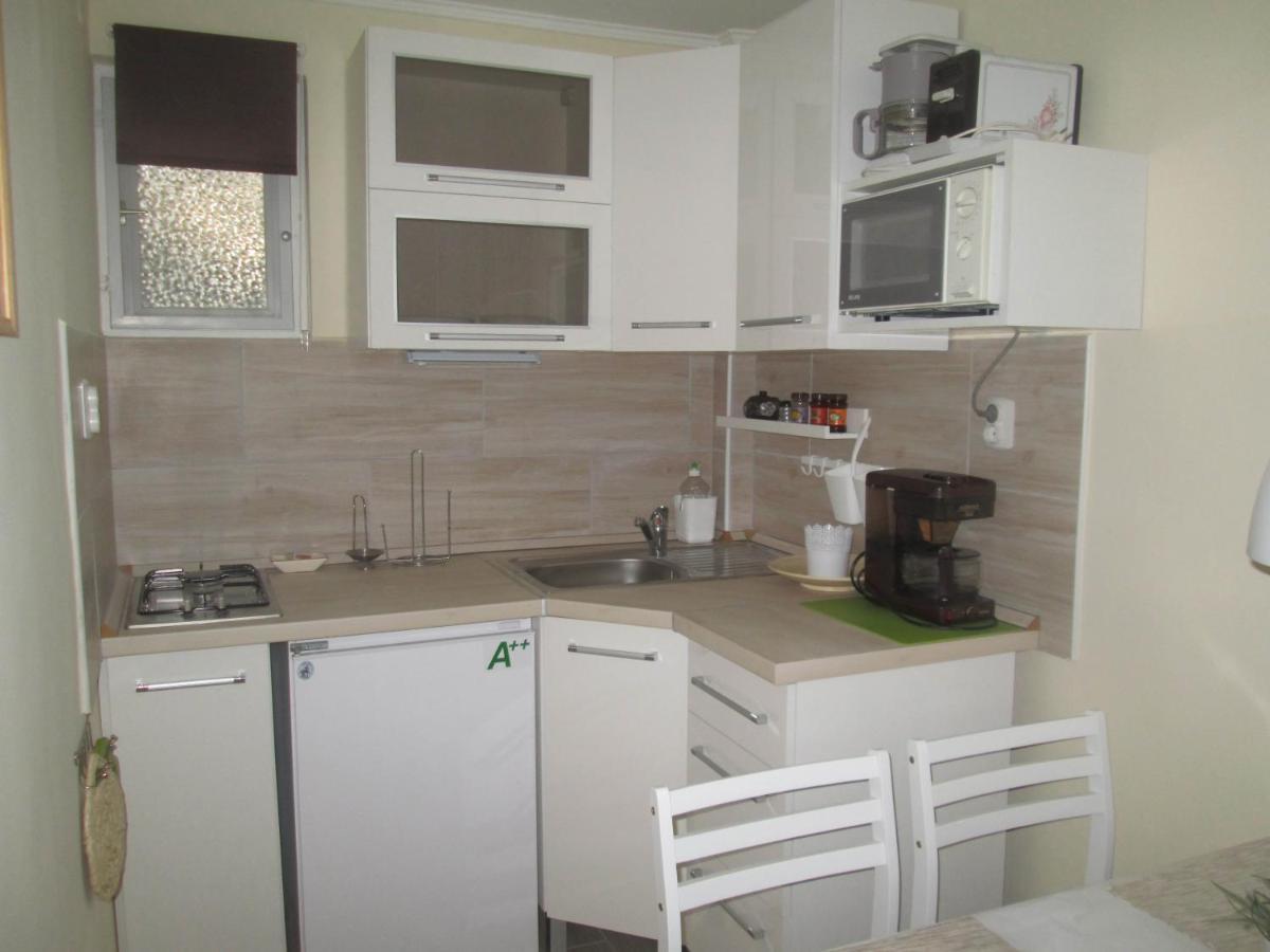 Gyenesi Virag Apartman Gyenesdiás Exteriör bild