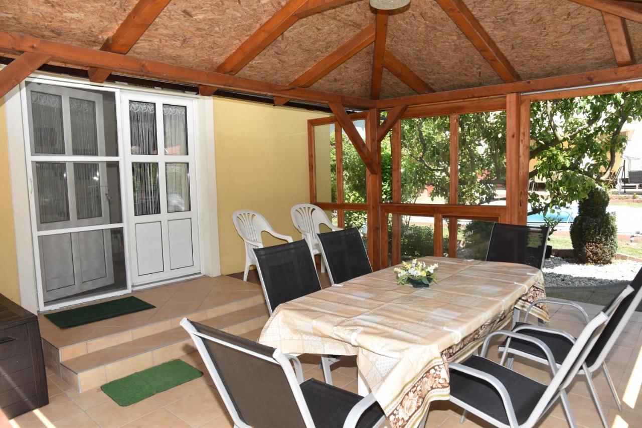 Gyenesi Virag Apartman Gyenesdiás Exteriör bild