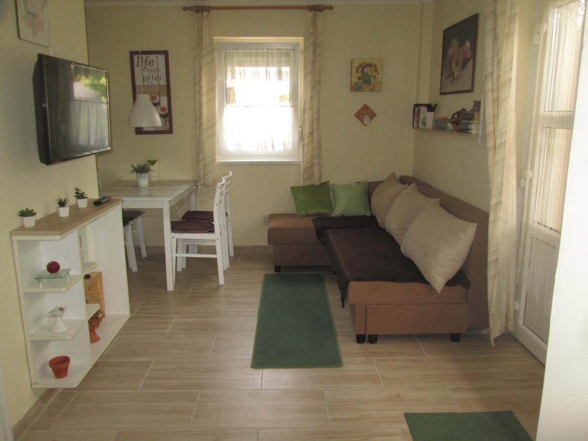 Gyenesi Virag Apartman Gyenesdiás Exteriör bild